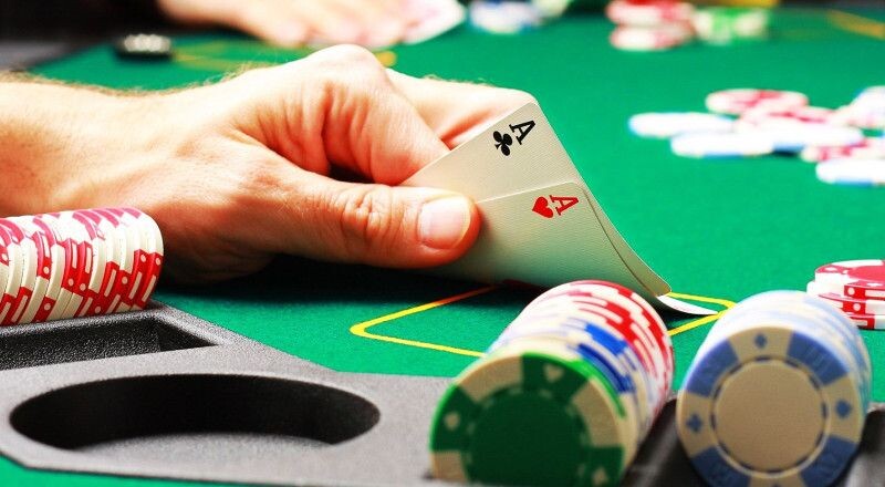Hướng Dẫn Anh Em Cách Chơi Poker Giỏi 